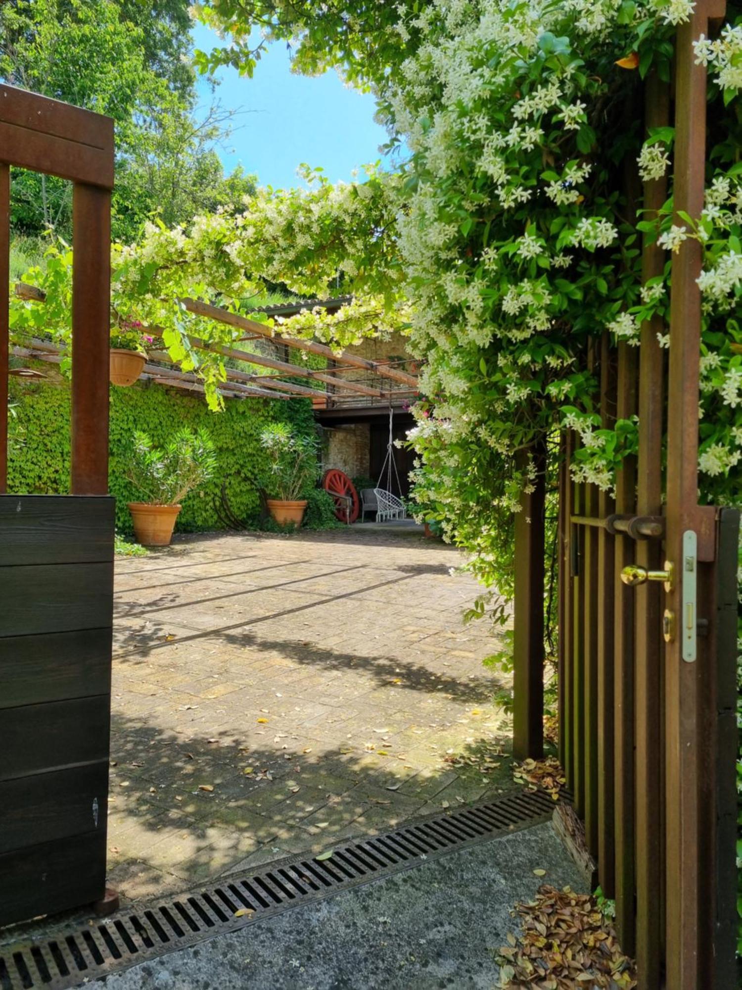 Gasthaus Casa Zia Cianetta Residenza Di Campagna Capodacqua  Exterior foto